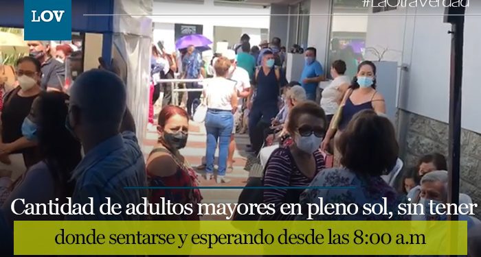 Aglomeraciones en proceso de vacunación en la EPS Sanitas de Ibagué