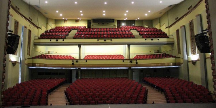 El Teatro Tolima abre sus puertas a las tertulias en vivo