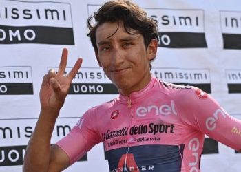 Campeón Egan Bernal en el Giro de Italia 2021