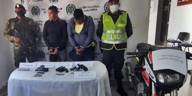 Capturados dos sujetos con porte ilegal de armas en el Tolima