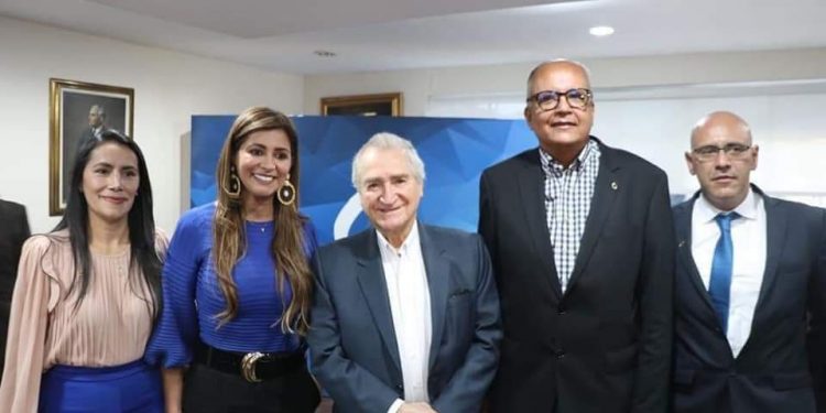 Óscar Barreto hizo oficial su camino al Senado de la República 