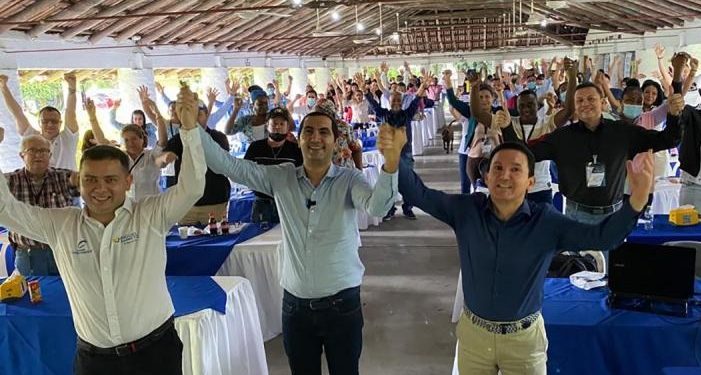 Senador Miguel Barreto gana favor político dentro y fuera del Tolima