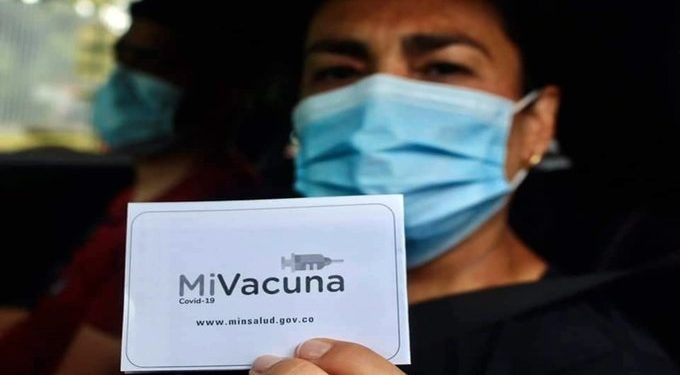 Carné de vacunación contra el Covid – 19 es obligatorio en Colombia