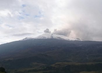 Volcán Nevado del Ruíz en alerta amarilla
