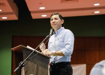 Alcalde Hurtado tiene una desaprovación del 63.6%