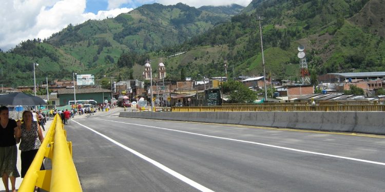 ¡Recuerden! Hay cierre de la vía por prueba de carga en el puente de Cajamarca