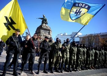 Azov: El batallón paramilitar en Ucrania auspiciado por Volodimir Zelensky