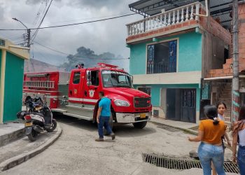Incendio estructural en el barrio Vega del Yuldaima, Ibagué
