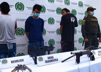 Cuatro capturados por porte ilegal de armas en Ibagué