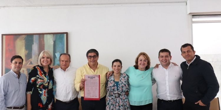 Bancada legislativa del Tolima firmó compromisos para trabajar por la región