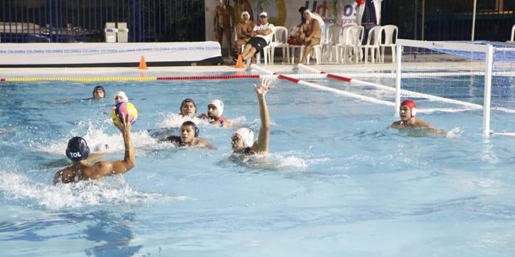 Waterpolo tolimense a por el torneo en Medellin