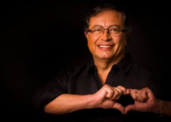 ¿54% en la intención de votos para Gustavo Petro?