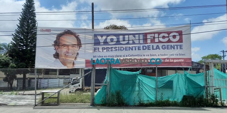 Aún hay exceso de vallas publicitarias de la campaña Federico Gutiérrez 