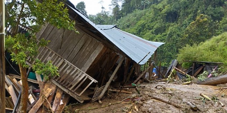 Donatón para la comunidad Colinas del Mirador, Martinica