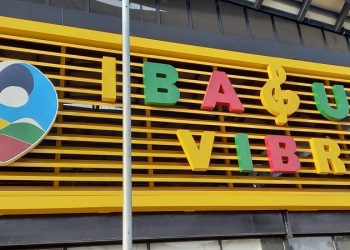 Administración Hurtado aún no desmontó el letrero “Ibagué Vibra” del Coliseo de Combate