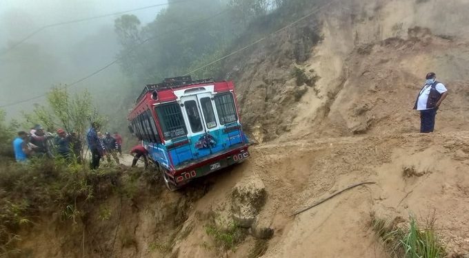 En mal estado las carreteras rurales de Ibagué y los campesinos arriesgando la vida