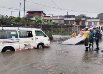 Más de 10 emergencias por inundaciones fueron atendidas en Ibagué