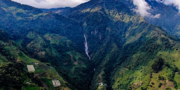 Cañón del Combeima: Destino elegido por el Gobierno Nacional para jornada de limpieza