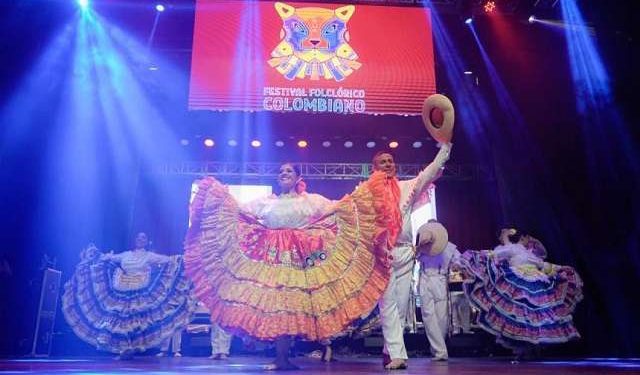 Con color y mucho sabor se vivió el lanzamiento del 48° Festival Folclórico Colombiano