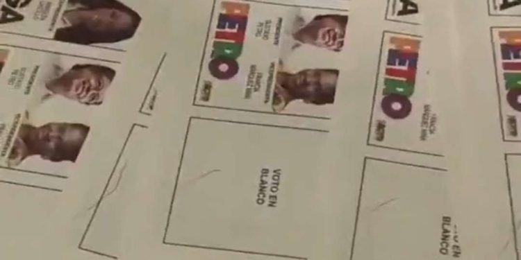 ¡Atención! En la juega con los tarjetones 