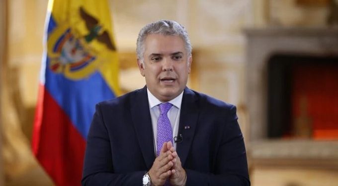Arresto de cinco días contra el presidente Iván Duque Márquez
