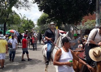 La cabalgata programada en El Espinal al fin se dio