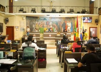 Debate de control político por los casos de maltrato animal en las fiestas