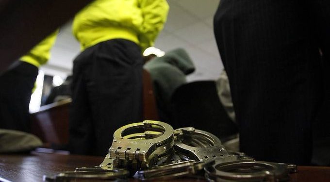 Envían a la cárcel a policías involucrados en triple homicidio en Sucre