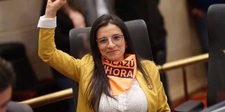 Denuncian a la Representante Martha Alfonso por ejercer maltrato hacia su equipo de campaña