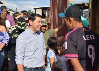 ¿Hurtado busca votos o sensibilidad social entre los invasores de Ibagué?