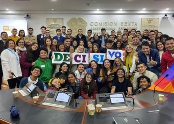 Comisión del Congreso busca impulsar proyectos de ley para jóvenes