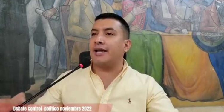 Concejal Javier Mora cuestiona la poca agilidad de Hurtado con las bicicletas públicas en Ibagué 