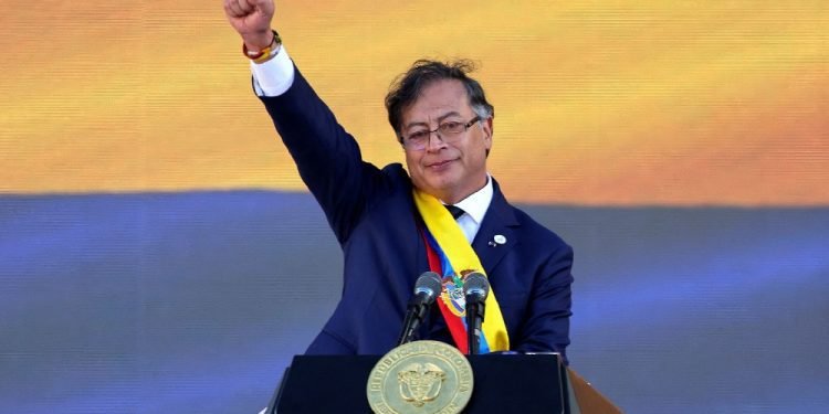 Los 100 días para el Gobierno del Presidente Gustavo Petro