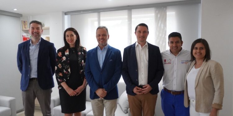 Programa de Comunicación Social – Periodismo de la UT con acreditación internacional