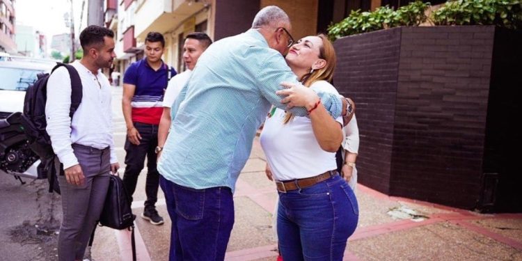 ¿Linda Perdomo entre los alfiles de Óscar Barreto a la alcaldía de Ibagué?