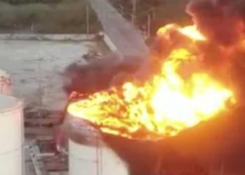 Grave incendio tiene afectado el transporte aéreo en Barranquilla 