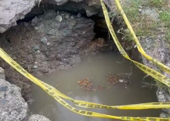 Denuncian hueco con malos olores en el Barrio El Rincón del Pedregal de Ibagué