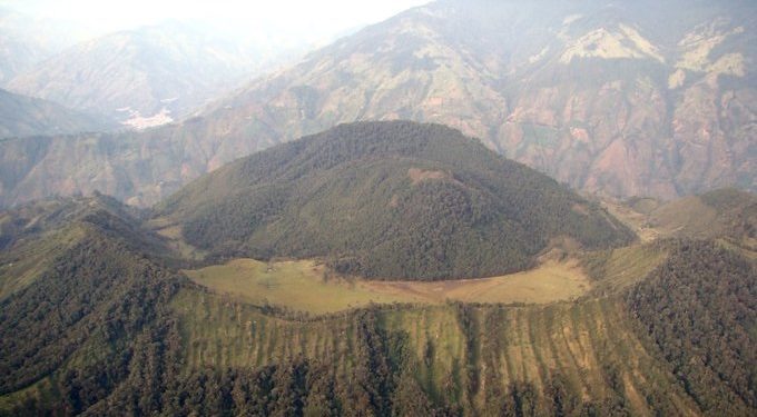 Volcán Machín libera energía pero se mantiene en alerta amarilla