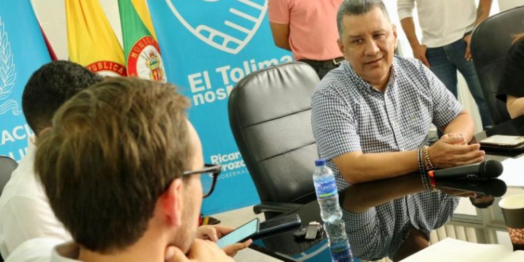 Gobernador Orozco y directivas de Avianca, no trataron el tema de las tarifas 