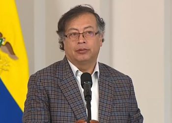 La FLIP denuncia hostilidad de Gustavo Petro hacia medios de comunicación