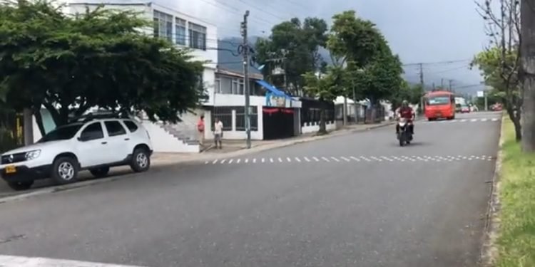 Denuncian que reductor de velocidad en piedra Pintada Parte alta no sirven