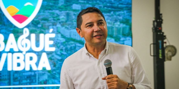 Hurtado dice que va a recuperar la Piscina de Olas