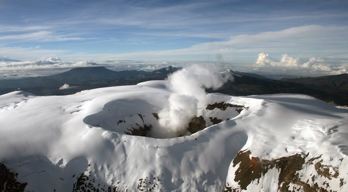 Nevado del Ruiz está en Alerta Naranja