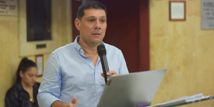 Miltón Restrepo se burló de Guillermo Pérez y del sector alternativo