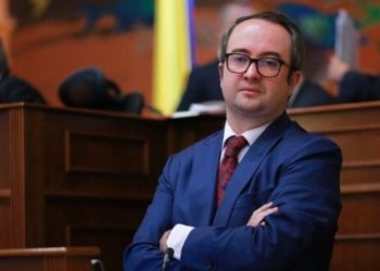 Senador del Centro Democrático citado a indagatoria por presunta corrupción