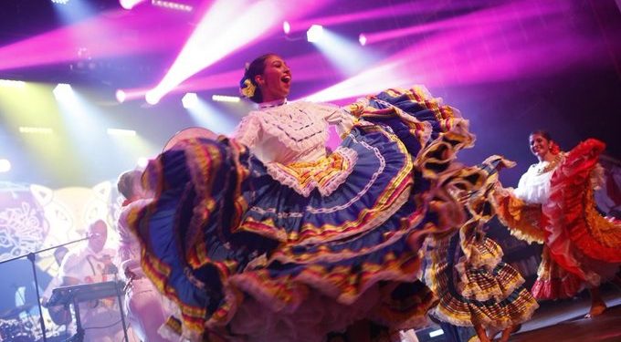 Músicos del Festival Folclórico Colombiano de Ibagué denuncian pagos injustos