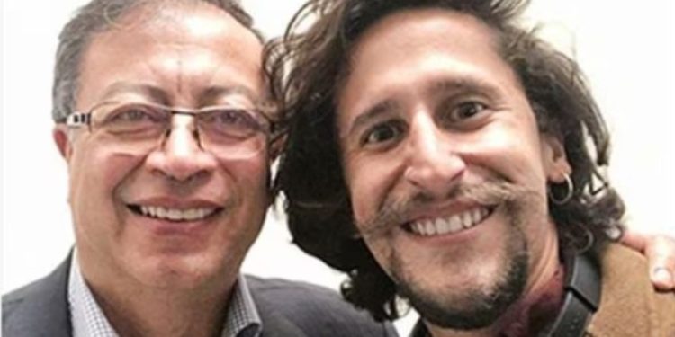 Sebastián Guanumen; cónsul en Santiago de Chile envuelto en caso de nepotismo