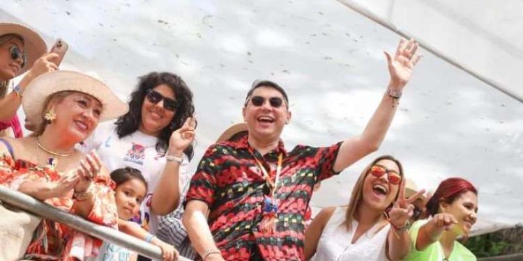 Investigación preliminar contra Hurtado por fiesta privada con artistas del Festival