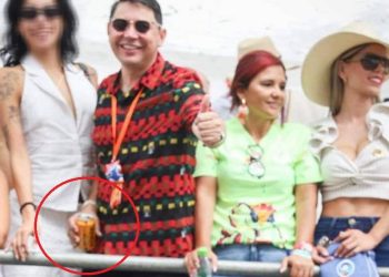 Hurtado disfrutó el desfile Nacional del folclor con unos buenos chorritos