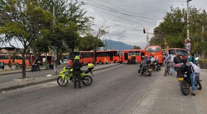 Segundo día de paro en Ibagué dejó camparendos y busetas inmovilizadas